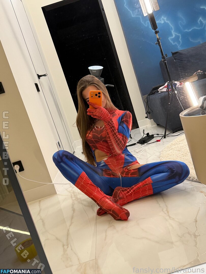 1erochka / Lerasweetbuns / Valeria Feral / https: / lerabuns / leraferal Nahý OnlyFans  Uniklá fotka #3
