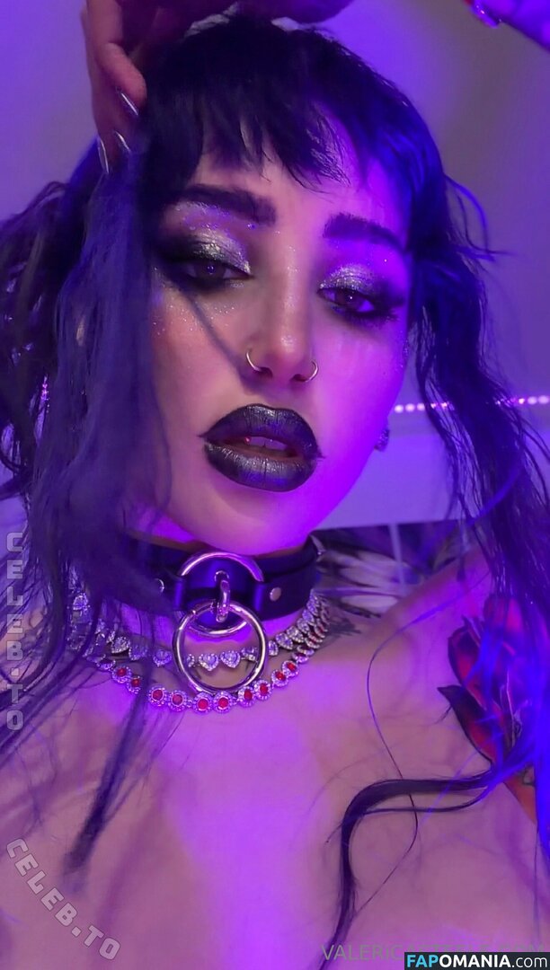 Val Steele / Valerica Steele / asphyxiateval / val_steele / valsteele Nahý OnlyFans  Uniklá fotka #881
