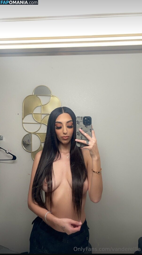 Onlyfans.com / Savannah / Vanderellla Nahý OnlyFans  Uniklá fotka #1