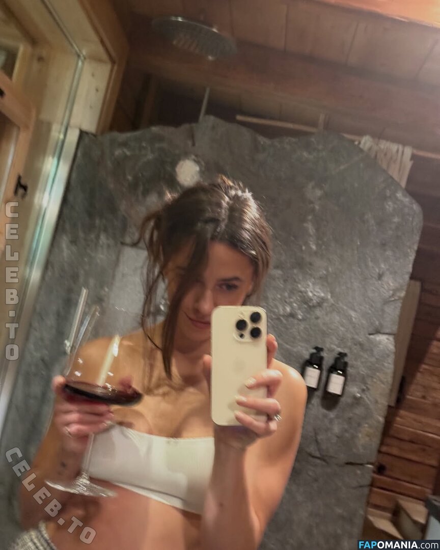 Vanessa Mai / https: / missvenessamai / vanessa.mai / vanessa.mai.official / vanessa_mai / vanessamai Nahý OnlyFans  Uniklá fotka #669