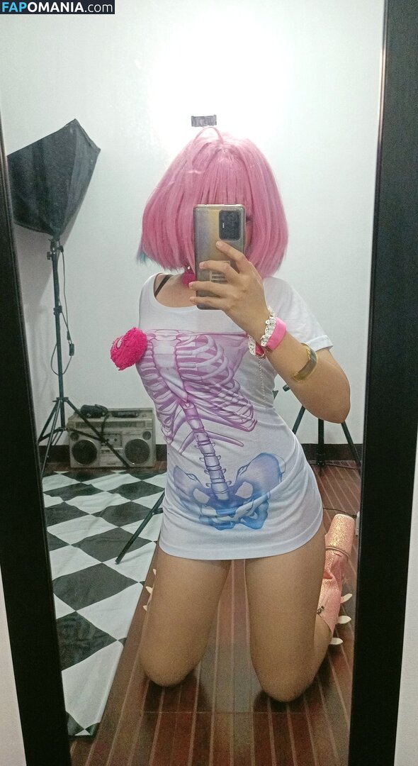 Vanilla Ikanamii / vanillaikanamii / vanillamilknsfw Nahý OnlyFans  Uniklá fotka #6