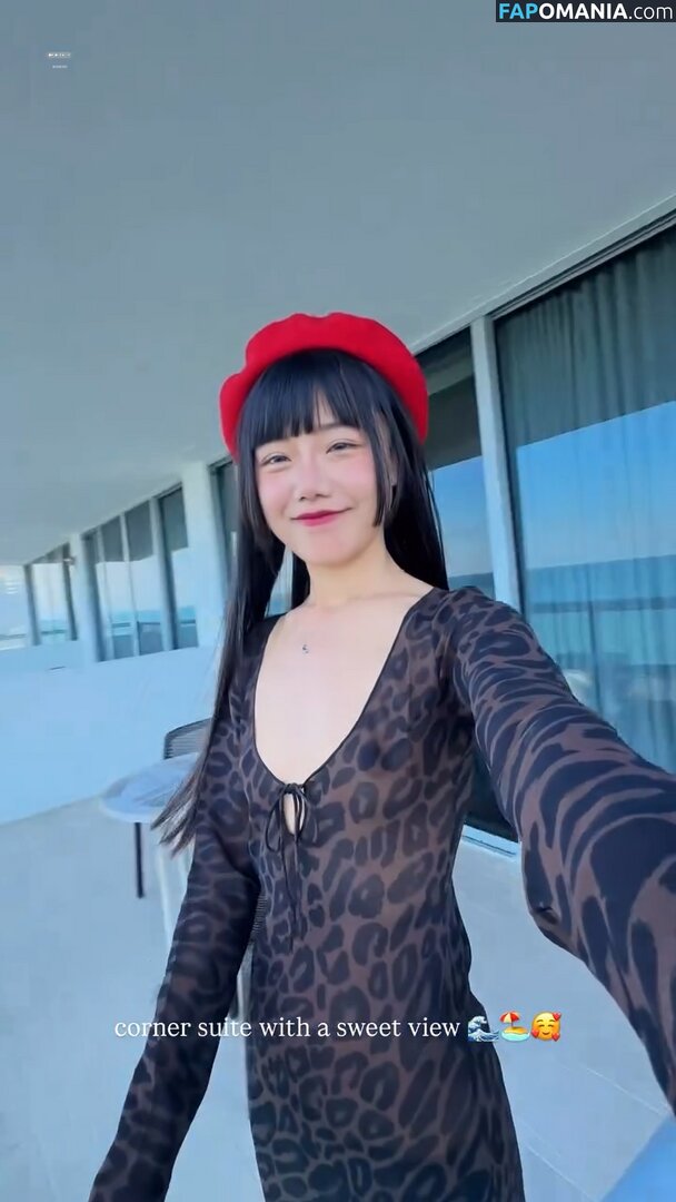 Veganbunnyelle / veganbunnygirl Nahý OnlyFans  Uniklá fotka #2
