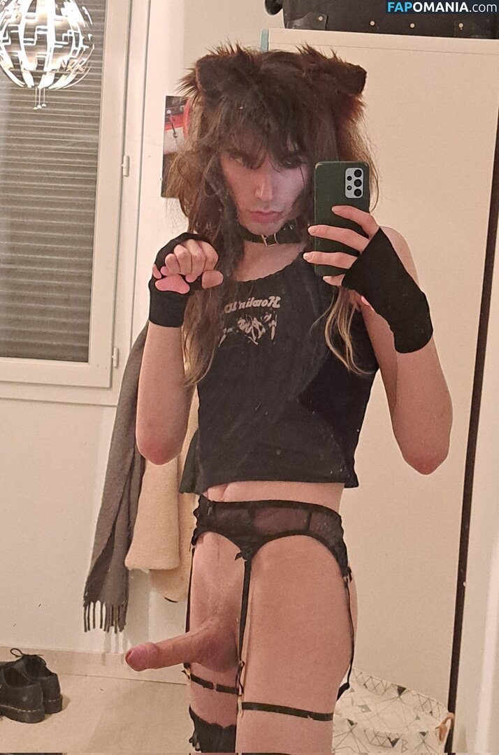 https: / veharxe / venussyinbio / venuswillow_ / venuswolfgirl / venuswolfgirl... / vewolfxe Nahý OnlyFans  Uniklá fotka #14