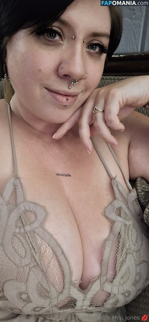 veritable_mrs_jones / veritable_mrs_jones_free Nahý OnlyFans  Uniklá fotka #1