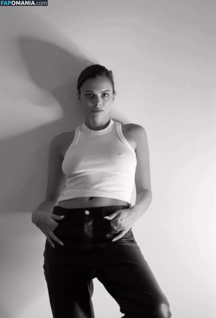 Viki Odintcova / mavrinmag / viki_odintcova Nahý OnlyFans  Uniklá fotka #330