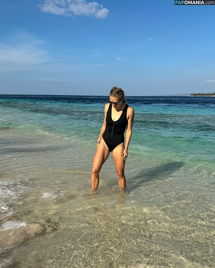 Viktoriia Tkachuk / https: / viktoriiatkachuk_ / viktorytkachuk Nahý OnlyFans  Uniklá fotka #5