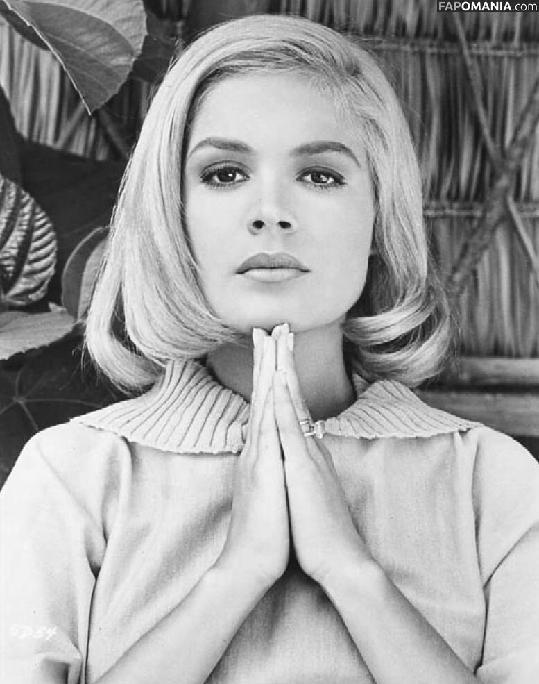 Vintage Sexy Celebs Nahý OnlyFans  Uniklá fotka #25