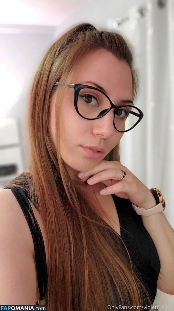 Violet Fugazzi / violet.fugazzi / violetfugazzi / violetsvip Nahý OnlyFans  Uniklá fotka #1