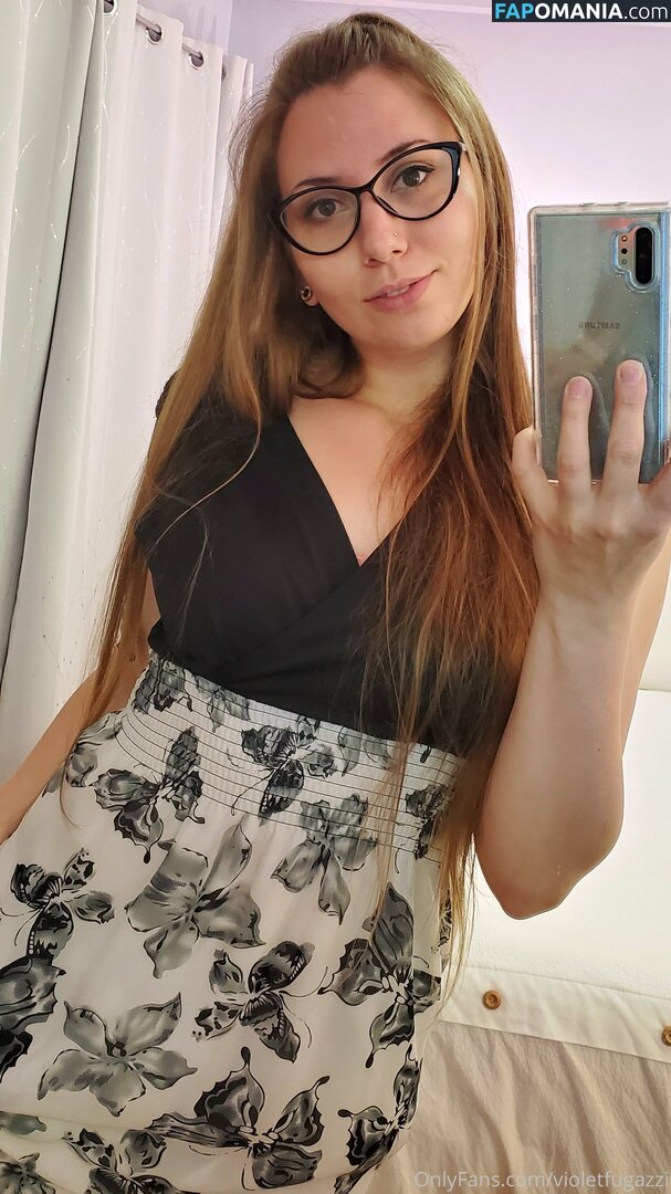 Violet Fugazzi / violet.fugazzi / violetfugazzi / violetsvip Nahý OnlyFans  Uniklá fotka #3