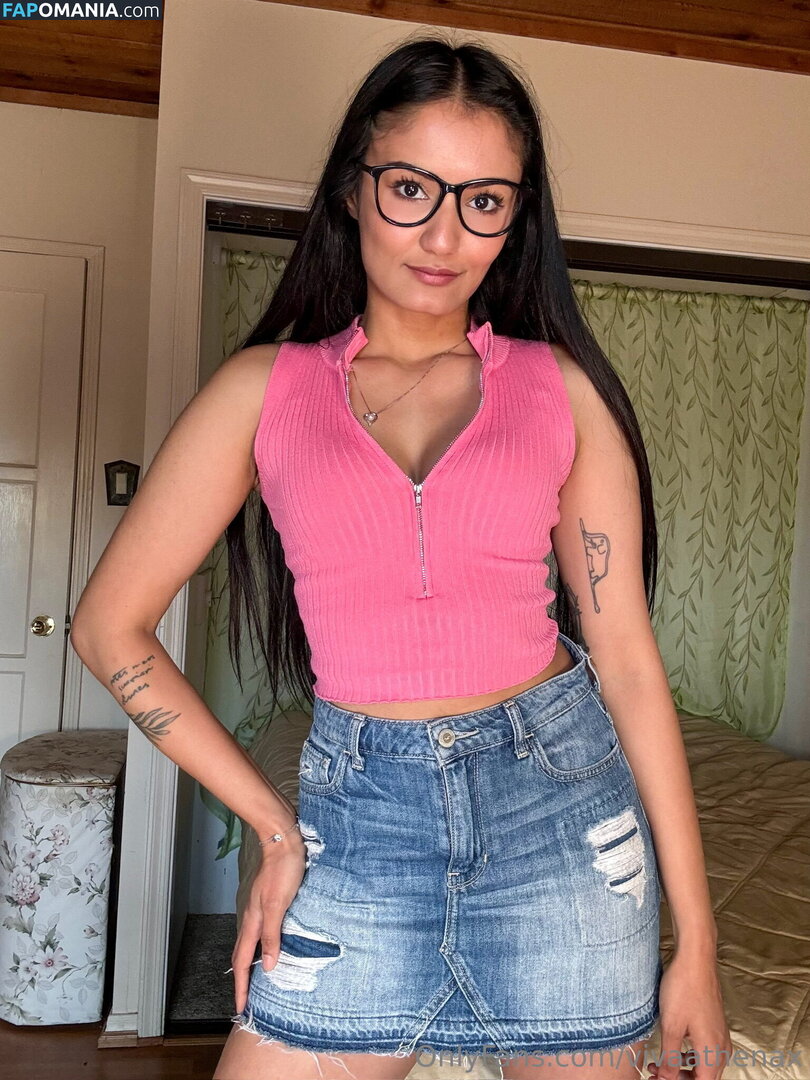followvivaathena / vivaathenax Nahý OnlyFans  Uniklá fotka #8