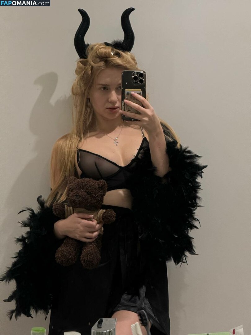 Vlada Dobryak / Vladababy / Vladaelfie Nahý OnlyFans  Uniklá fotka #322