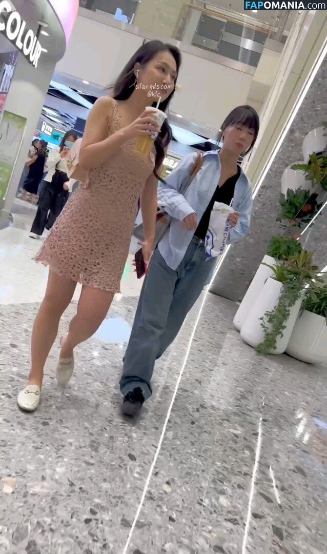 Voyeur Asian Pissing Toilet &Amp; Upskirts Only / girlspissin / https: Nahý OnlyFans  Uniklá fotka #8