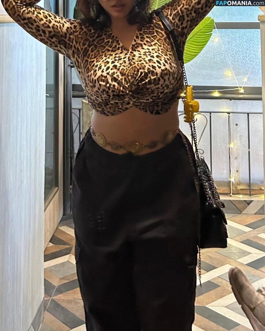 vr / vrindardddd_ Nahý OnlyFans  Uniklá fotka #7