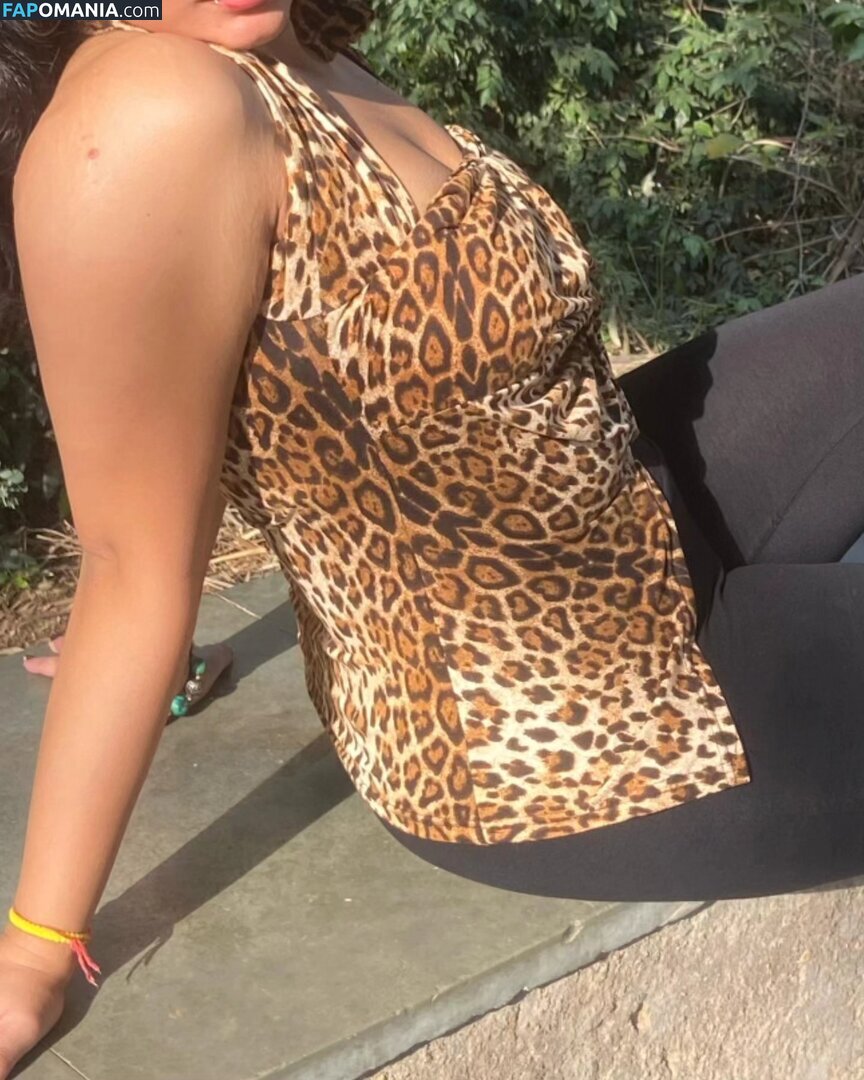vr / vrindardddd_ Nahý OnlyFans  Uniklá fotka #10