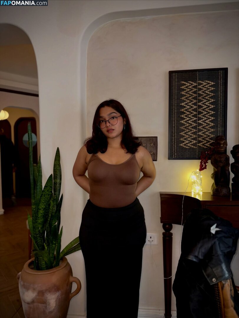vr / vrindardddd_ Nahý OnlyFans  Uniklá fotka #26