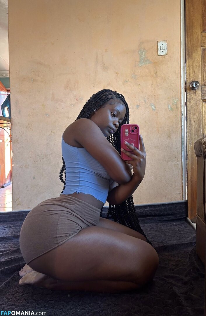 Vunene Taiwo Mabunda / sgepi_ Nahý OnlyFans  Uniklá fotka #3