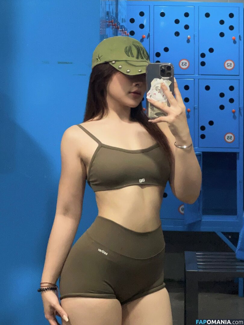 waichinh Nahý OnlyFans  Uniklá fotka #7