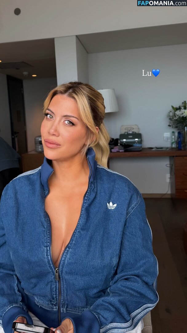 Icardi / Wanda Nara / badbitchwan / wanda_nara / wanditanara Nahý OnlyFans  Uniklá fotka #453