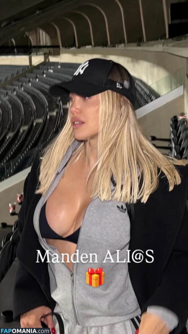 Icardi / Wanda Nara / badbitchwan / wanda_nara / wanditanara Nahý OnlyFans  Uniklá fotka #507