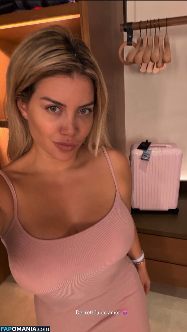 Icardi / Wanda Nara / badbitchwan / wanda_nara / wanditanara Nahý OnlyFans  Uniklá fotka #510