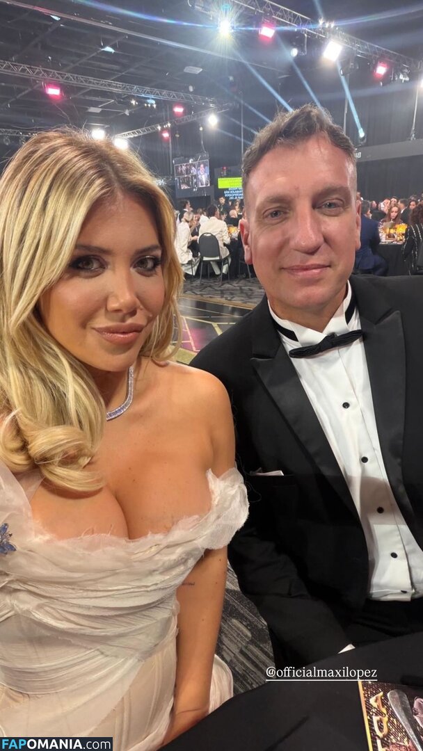 Icardi / Wanda Nara / badbitchwan / wanda_nara / wanditanara Nahý OnlyFans  Uniklá fotka #528