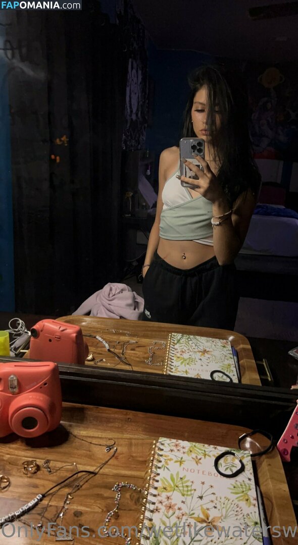 Acacia Gracelyn / The.better.acacia / acacia_gracelyn / wetlikewatersweetlike Nahý OnlyFans  Uniklá fotka #12