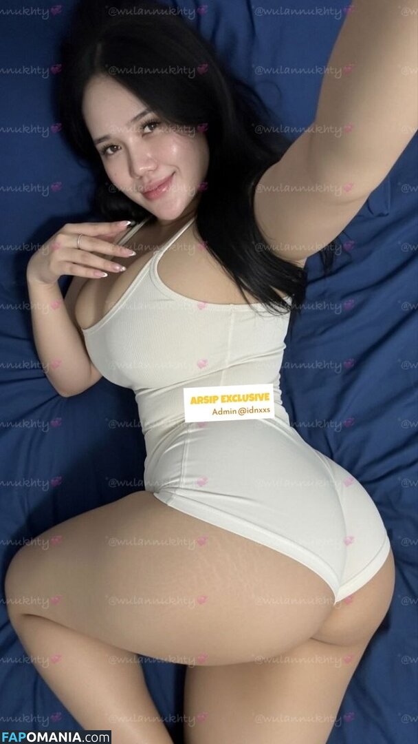 fitriwln / https: / wulannukhty / xxbbywlnn Nahý OnlyFans  Uniklá fotka #5