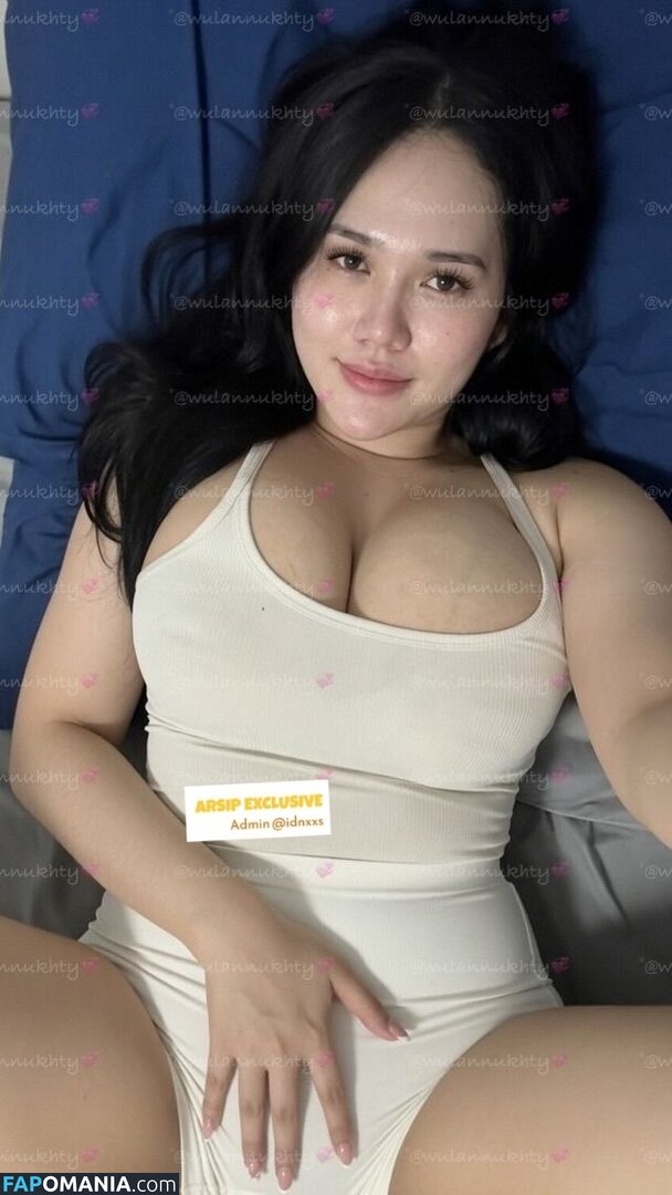 fitriwln / https: / wulannukhty / xxbbywlnn Nahý OnlyFans  Uniklá fotka #7