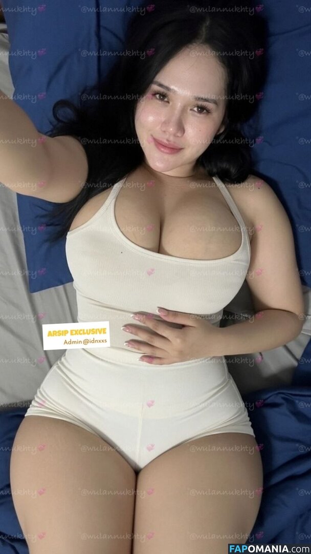 fitriwln / https: / wulannukhty / xxbbywlnn Nahý OnlyFans  Uniklá fotka #9
