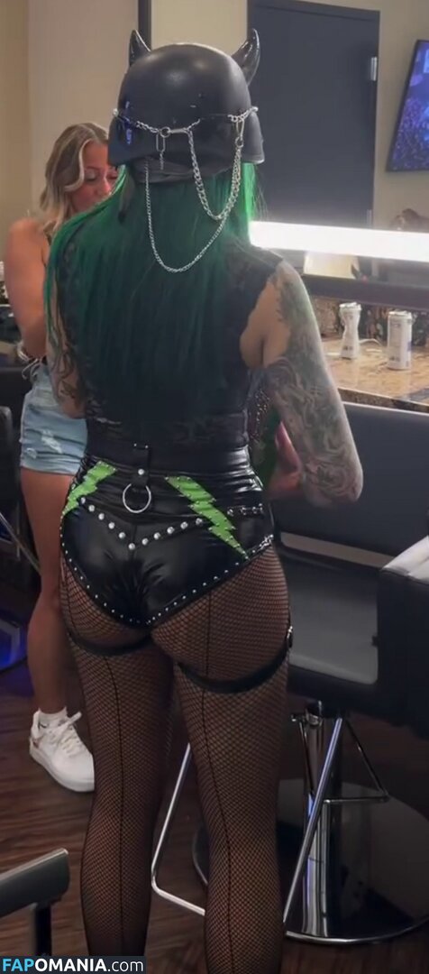 Shotzi Blackheart / ShotziWWE / WWE Shotzi Nahý OnlyFans  Uniklá fotka #5