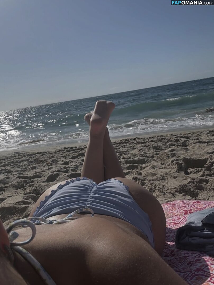 https: / xclusivemel / xclusivemel4 / xclusivemelll Nahý OnlyFans  Uniklá fotka #4