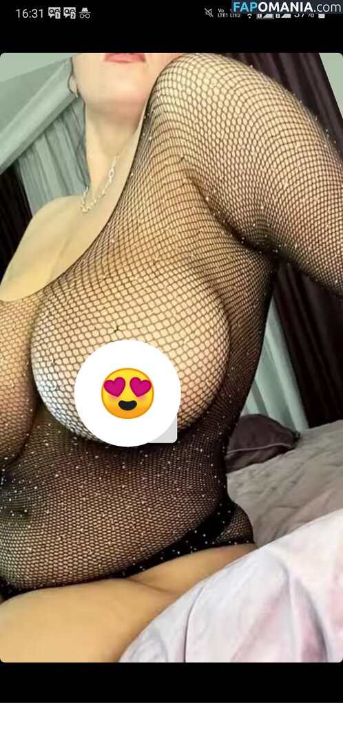 Xenia Queen Nahý OnlyFans  Uniklá fotka #28