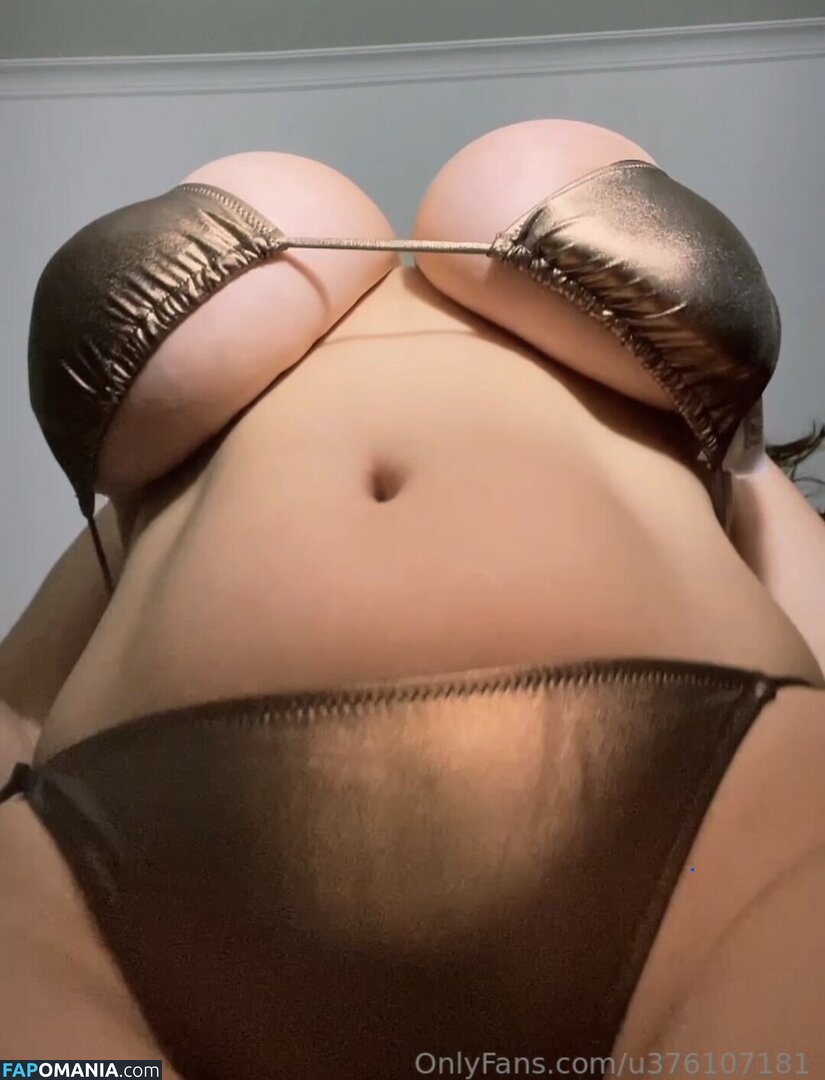 Xenia Queen Nahý OnlyFans  Uniklá fotka #36