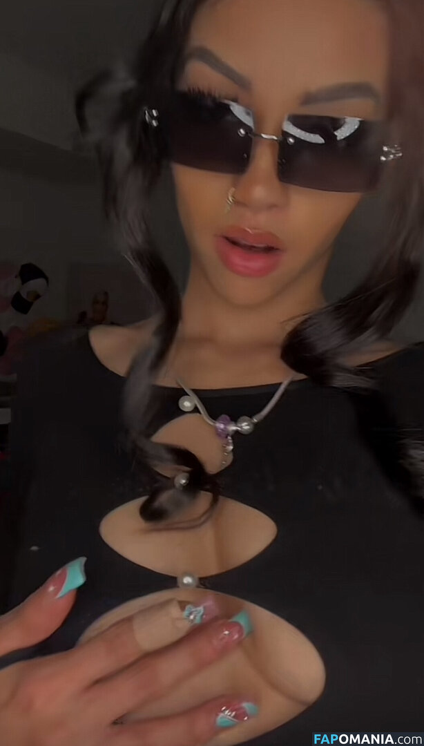 xo.chaunaaa Nahý OnlyFans  Uniklá fotka #2