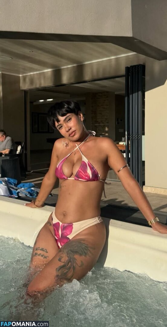 Xtacey, Stacey Africa / xtacey Nahý OnlyFans  Uniklá fotka #3
