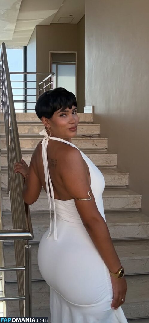 Xtacey, Stacey Africa / xtacey Nahý OnlyFans  Uniklá fotka #7