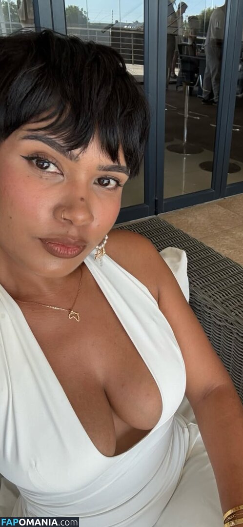 Xtacey, Stacey Africa / xtacey Nahý OnlyFans  Uniklá fotka #10