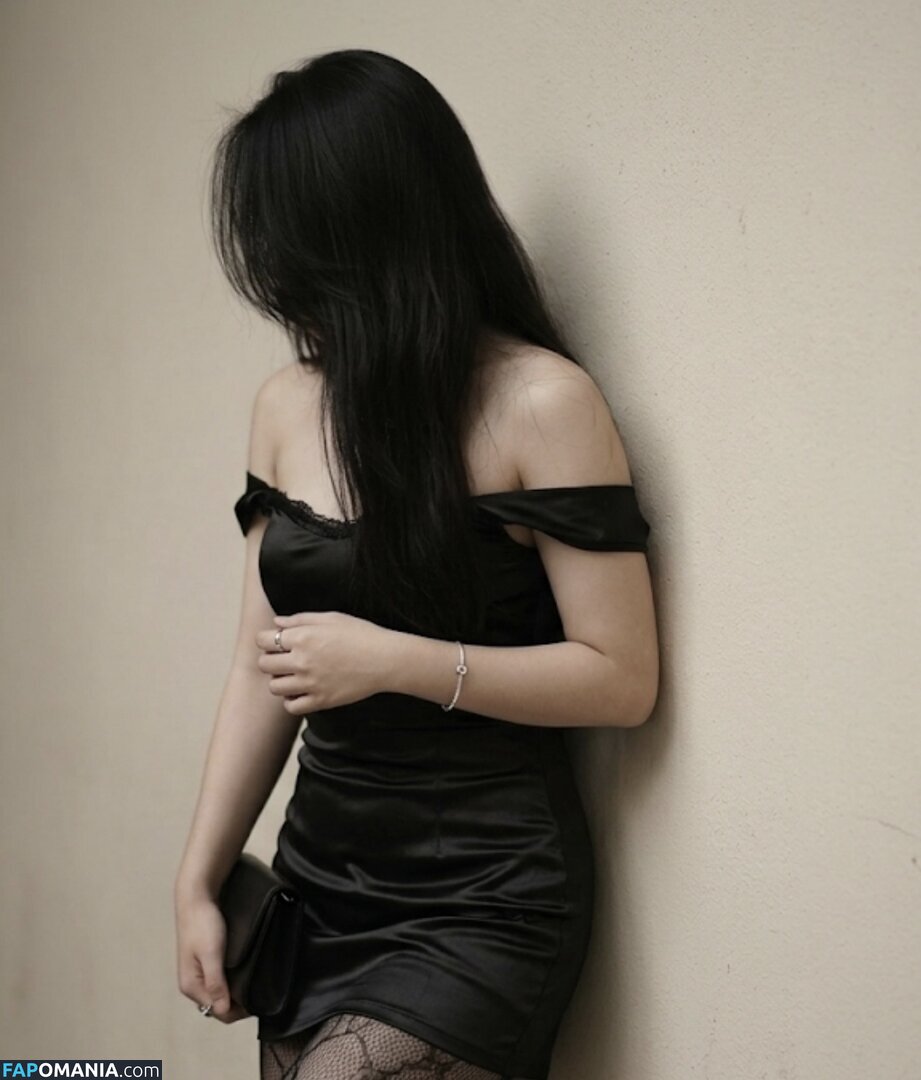 nin140 / y00naa Nahý OnlyFans  Uniklá fotka #2