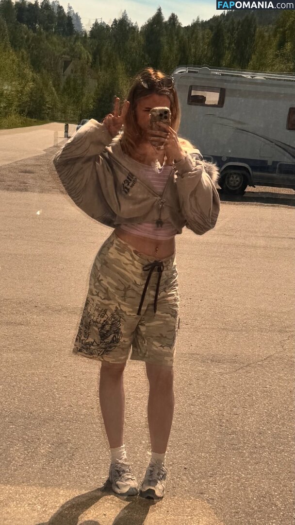 yaboielina Nahý OnlyFans  Uniklá fotka #335