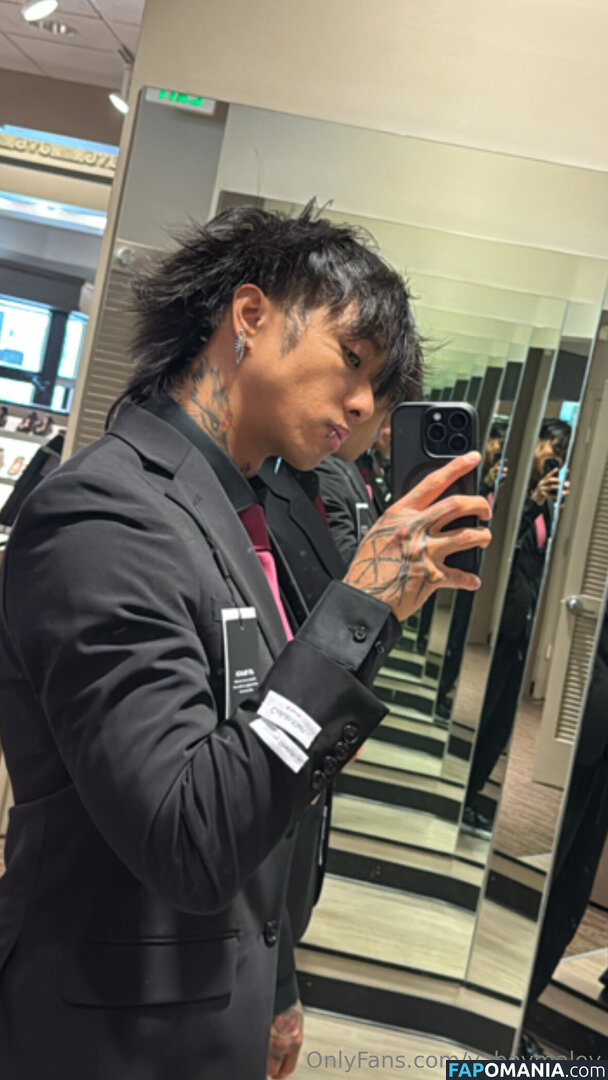 ya_boy_maloy / yaboymaloy Nahý OnlyFans  Uniklá fotka #4