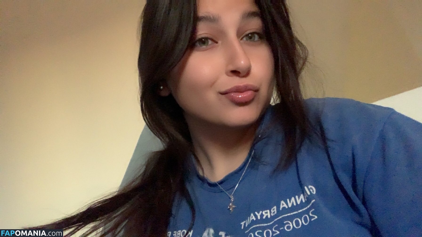 Yagirlsarina24 Nahý OnlyFans  Uniklá fotka #2