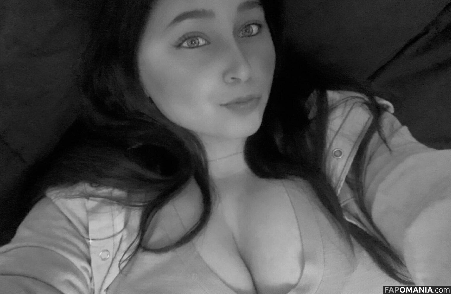 Yagirlsarina24 Nahý OnlyFans  Uniklá fotka #5