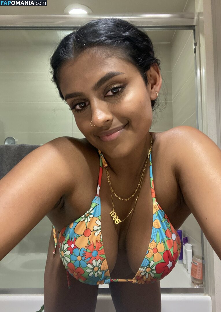 Yamini Nambimadom / yaminidoescomedy / yamininosebest Nahý OnlyFans  Uniklá fotka #15