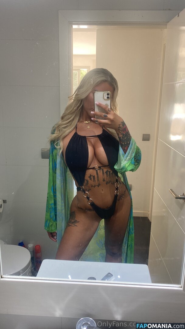 yanadaems / yanadaemss Nahý OnlyFans  Uniklá fotka #3