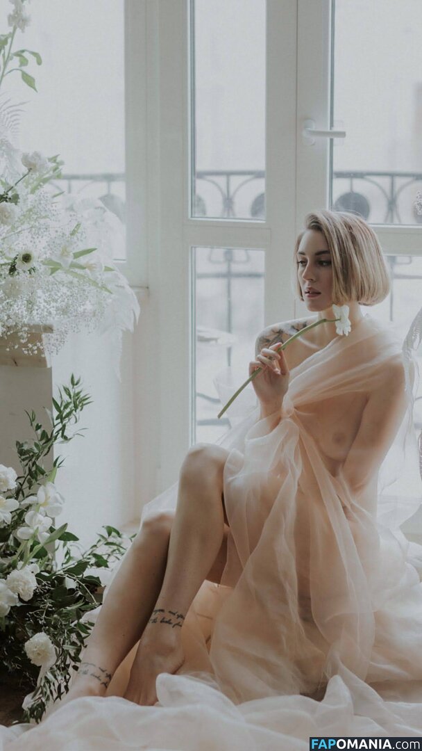 https: / yanastasia / yanastasias Nahý OnlyFans  Uniklá fotka #1