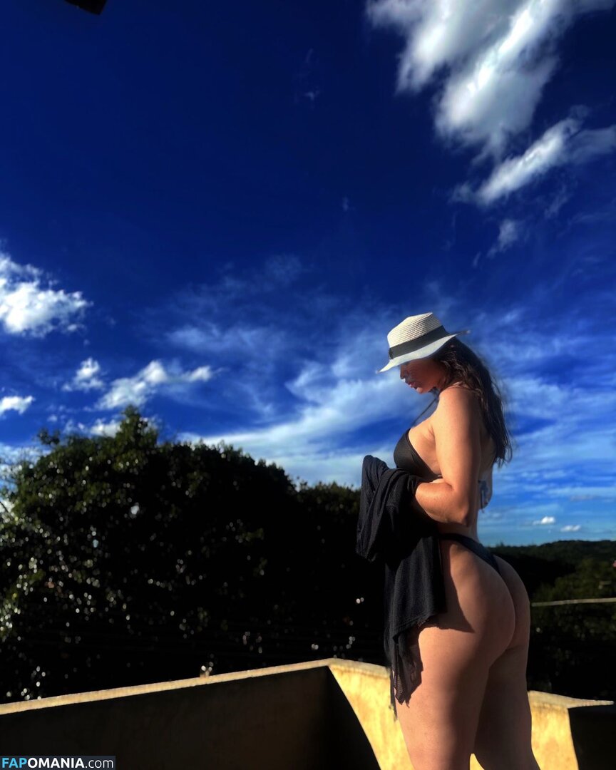 Yasmin Tasciane / yasmintascianee Nahý OnlyFans  Uniklá fotka #2
