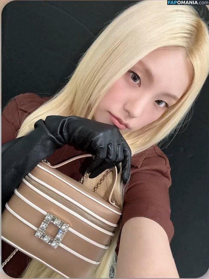 Hwang Ye-ji / ITZY (예지 / Yeji / yezyizhere Nahý OnlyFans  Uniklá fotka #19