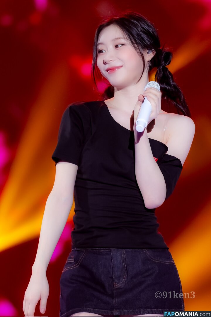 Hwang Ye-ji / ITZY (예지 / Yeji / yezyizhere Nahý OnlyFans  Uniklá fotka #39