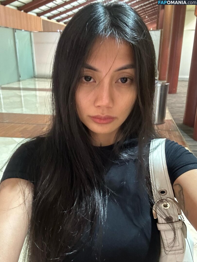 5leepyhead_ / Yeti Kurnia / https: / notp0cahonta5 Nahý OnlyFans  Uniklá fotka #2