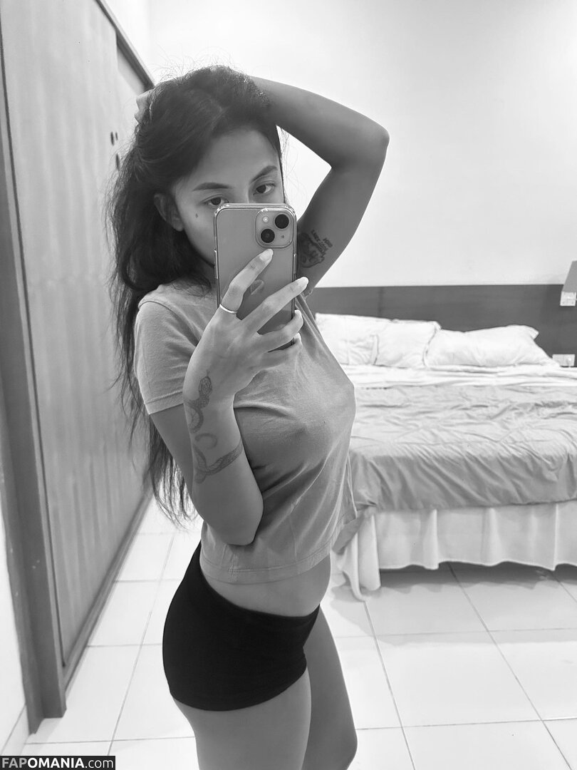 5leepyhead_ / Yeti Kurnia / https: / notp0cahonta5 Nahý OnlyFans  Uniklá fotka #20